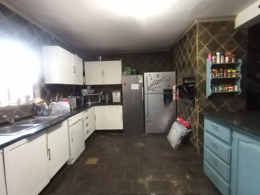 4 Bedroom Property for Sale in Parys Free State
